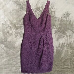 David's Bridal Wisteria Purple Fitted Lace V-Neck Tank Dress Size 8 Wedding Prom